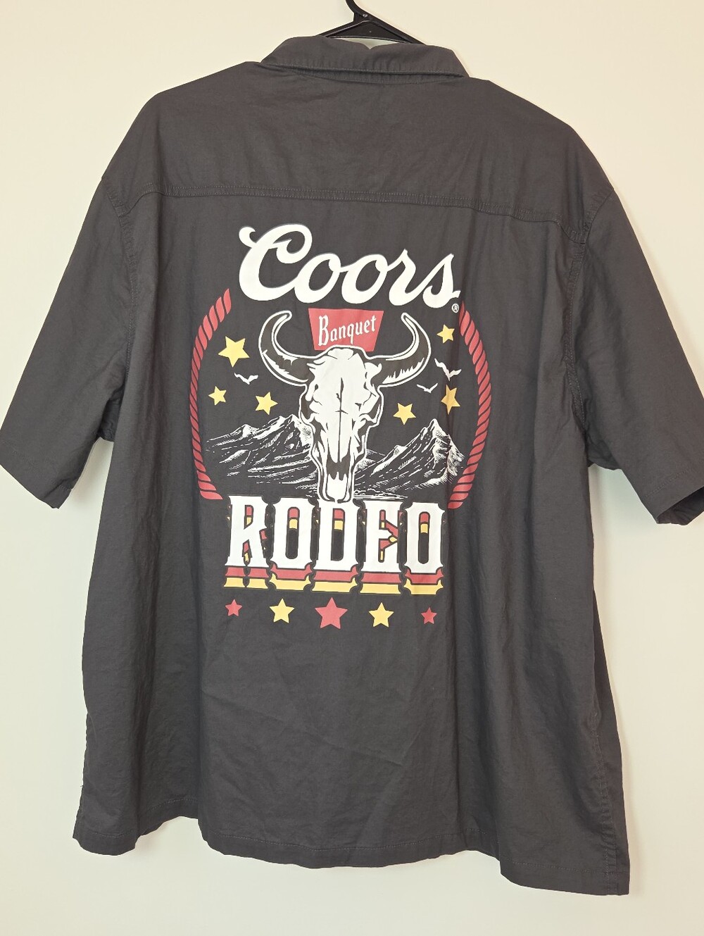 Coors Banquet Rodeo Shirt XXL Western Cowboy Bull Skull Graphic Button Down